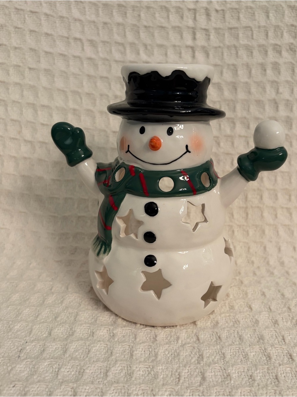 Yankee Candle Festive White Ceramic Snowman Tea Light Holder With Green Scarf